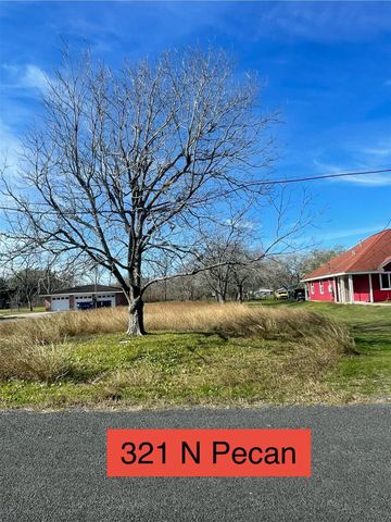 321 N Pecan Drive, Texas City, TX 77591
