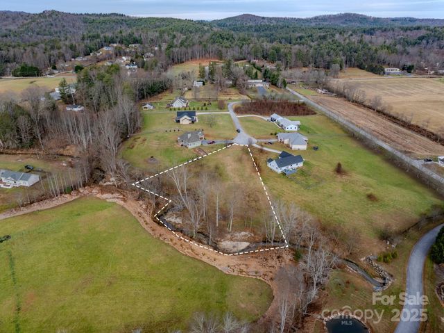 00 Walnut Valley Lane 5, Hendersonville, NC 28739