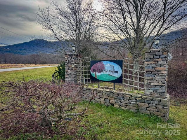 00 Walnut Valley Lane 5, Hendersonville, NC 28739