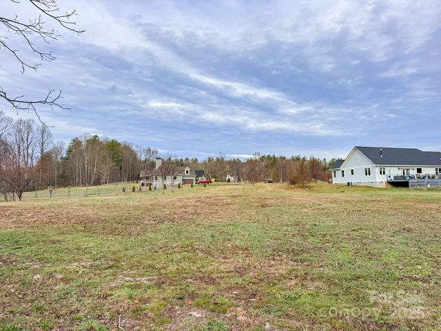 00 Walnut Valley Lane 5, Hendersonville, NC 28739