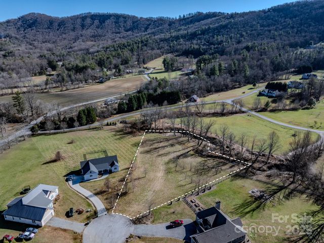 00 Walnut Valley Lane 5, Hendersonville, NC 28739