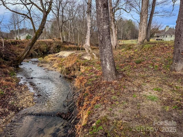 00 Walnut Valley Lane 5, Hendersonville, NC 28739