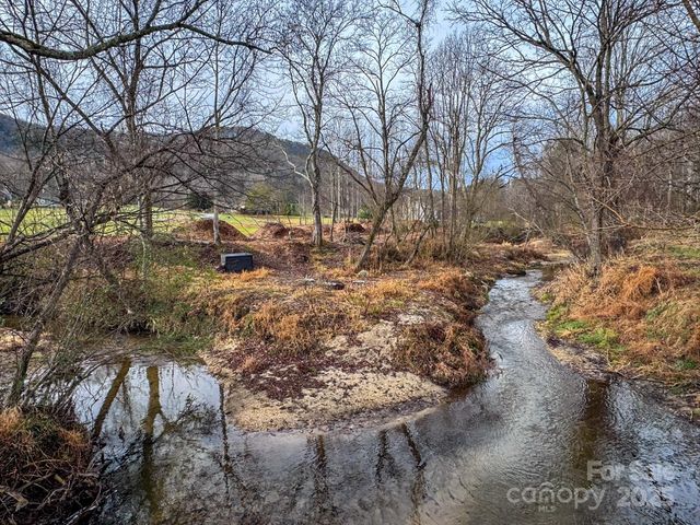 00 Walnut Valley Lane 5, Hendersonville, NC 28739