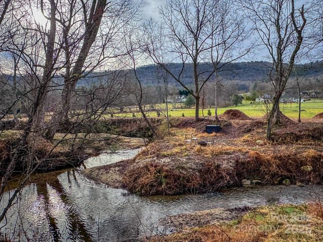 00 Walnut Valley Lane 5, Hendersonville, NC 28739