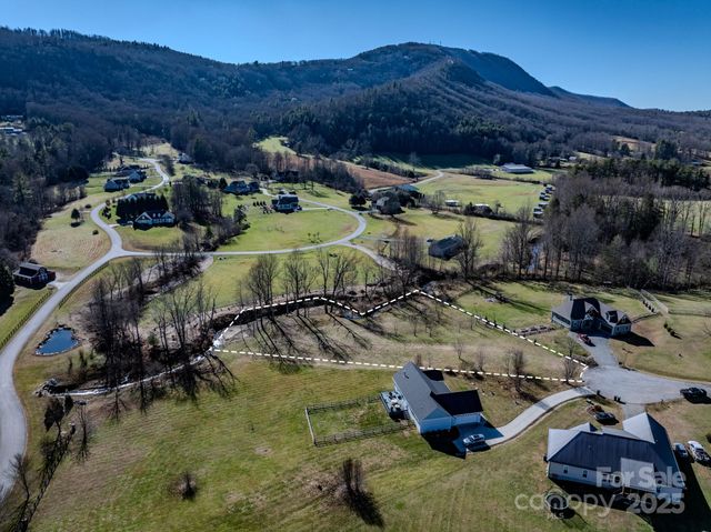 00 Walnut Valley Lane 5, Hendersonville, NC 28739