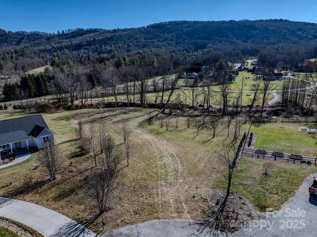 00 Walnut Valley Lane 5, Hendersonville, NC 28739