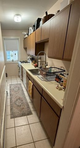 158 Grove St 2, Haverhill, MA 01832