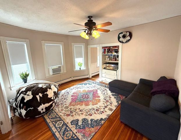 158 Grove St 2, Haverhill, MA 01832