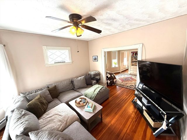 158 Grove St 2, Haverhill, MA 01832