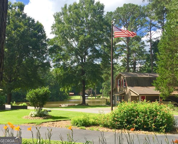 75 Mikes Lane, Sharpsburg, GA 30277