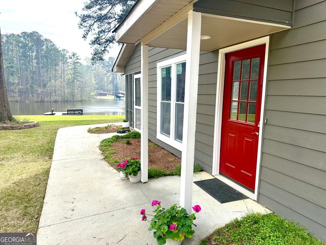 75 Mikes Lane, Sharpsburg, GA 30277