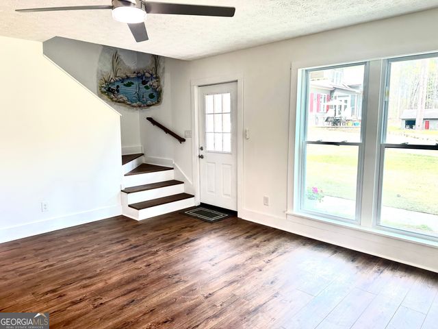 75 Mikes Lane, Sharpsburg, GA 30277