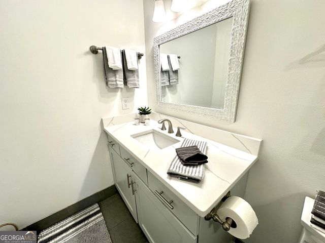 75 Mikes Lane, Sharpsburg, GA 30277