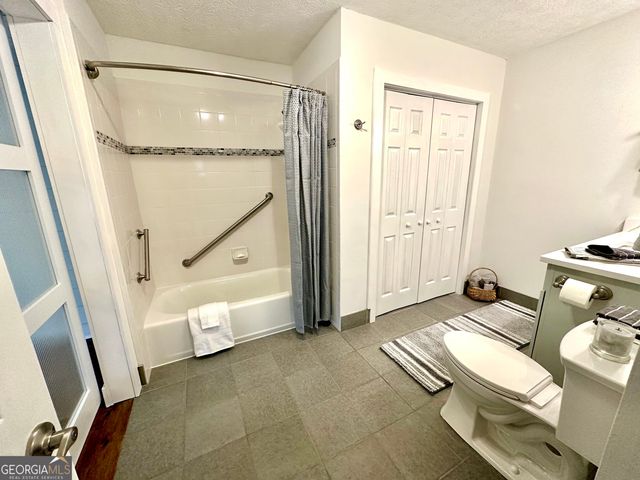 75 Mikes Lane, Sharpsburg, GA 30277