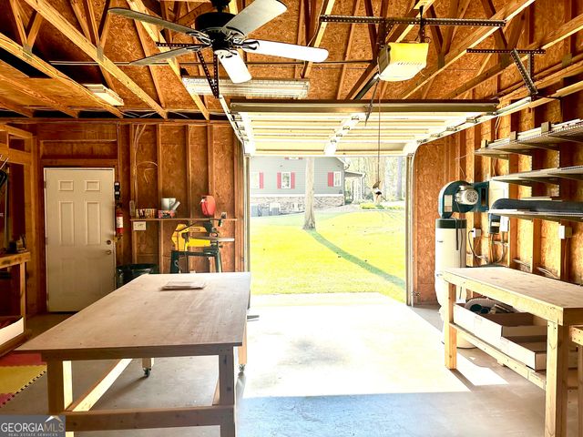 75 Mikes Lane, Sharpsburg, GA 30277