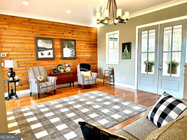 75 Mikes Lane, Sharpsburg, GA 30277