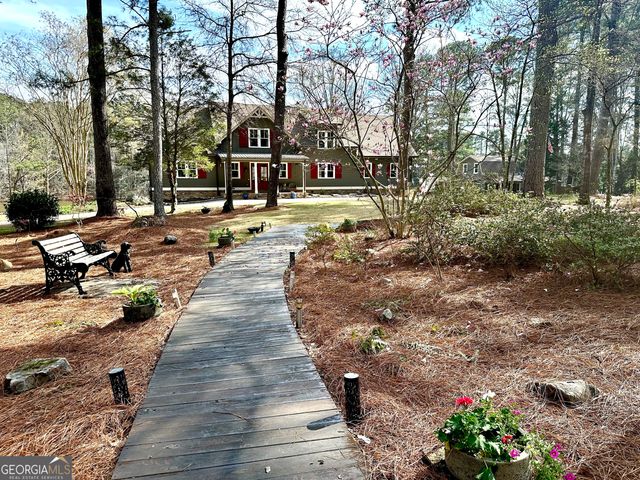 75 Mikes Lane, Sharpsburg, GA 30277