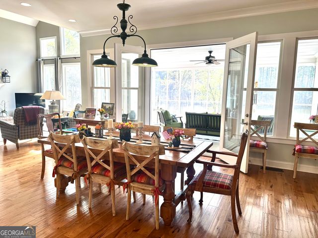 75 Mikes Lane, Sharpsburg, GA 30277