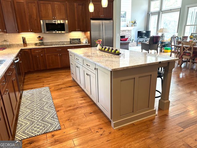 75 Mikes Lane, Sharpsburg, GA 30277