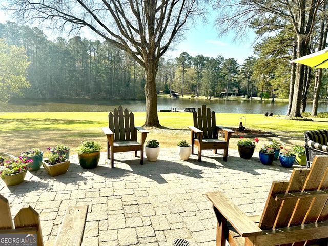 75 Mikes Lane, Sharpsburg, GA 30277