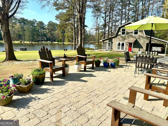 75 Mikes Lane, Sharpsburg, GA 30277