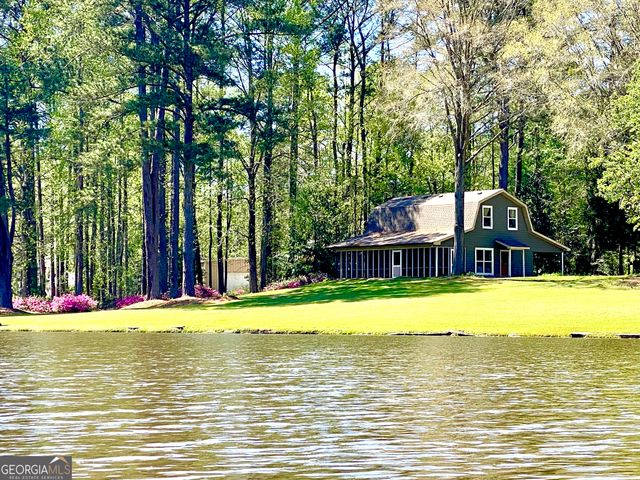 75 Mikes Lane, Sharpsburg, GA 30277