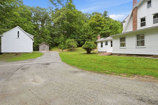 587 Main St, Boylston, MA 01505