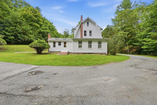 587 Main St, Boylston, MA 01505