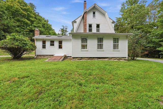 587 Main St, Boylston, MA 01505