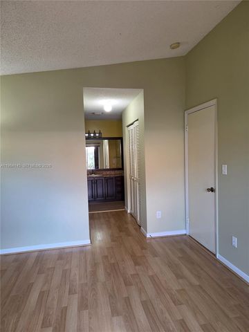 14365 SW 175th Ter, Miami, FL 33177