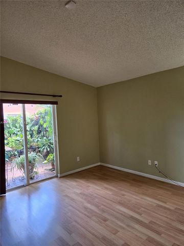 14365 SW 175th Ter, Miami, FL 33177