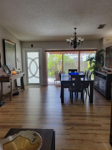 14365 SW 175th Ter, Miami, FL 33177