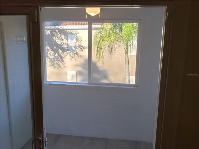 15215 AMBERLY DRIVE 208, Tampa, FL 33647