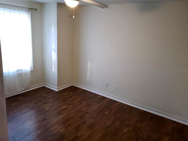 15215 AMBERLY DRIVE 208, Tampa, FL 33647