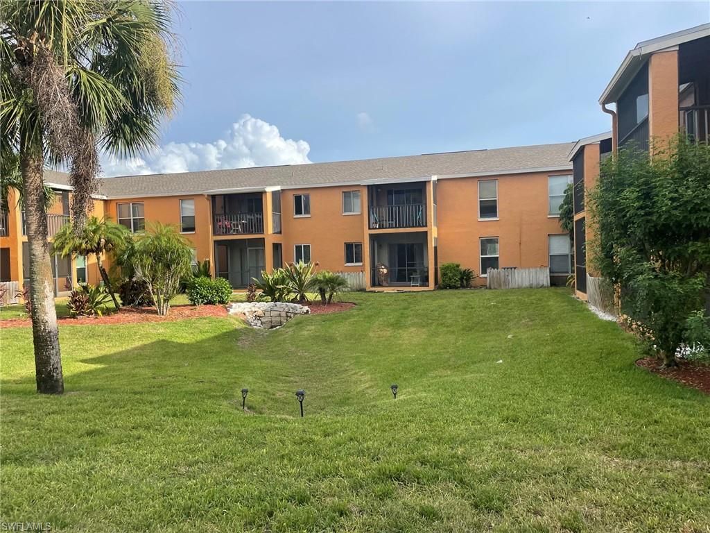 12656 Kenwood LN B, FORT MYERS, FL 33907 — photo 3