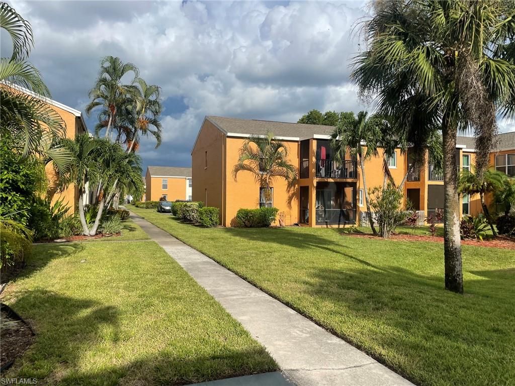 12656 Kenwood LN B, FORT MYERS, FL 33907 — photo 5