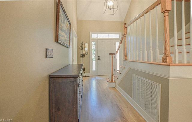 4845 Hearthstone Road, Clemmons, NC 27012