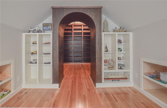 4845 Hearthstone Road, Clemmons, NC 27012