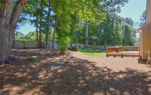 4845 Hearthstone Road, Clemmons, NC 27012