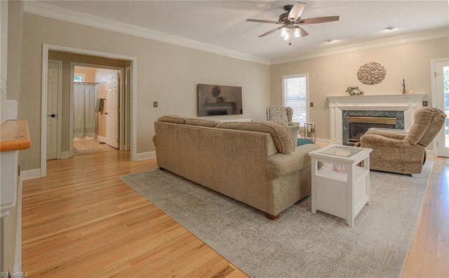 4845 Hearthstone Road, Clemmons, NC 27012