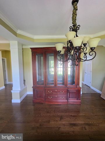 1213 WINTERBERRY DR, York, PA 17406