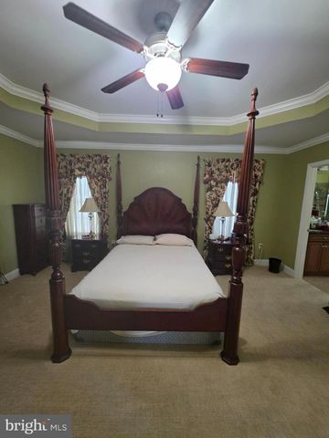 1213 WINTERBERRY DR, York, PA 17406