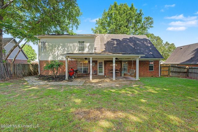 5947 W White Ridge Circle, Olive Branch, MS 38654