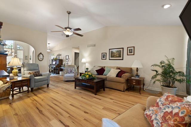 504 Sagemont Drive, Richmond, KY 40475