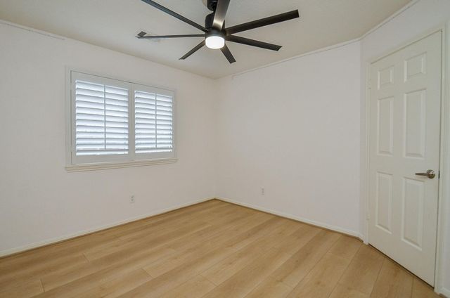 2902 Silent Drive, Sugar Land, TX 77498