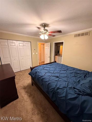655 Sherry Drive, Lake Orion, MI 48362
