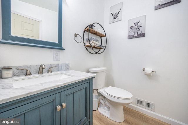 315 JAMES ROAD, Carlisle, PA 17013