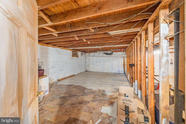 315 JAMES ROAD, Carlisle, PA 17013