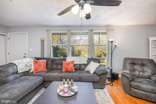 315 JAMES ROAD, Carlisle, PA 17013