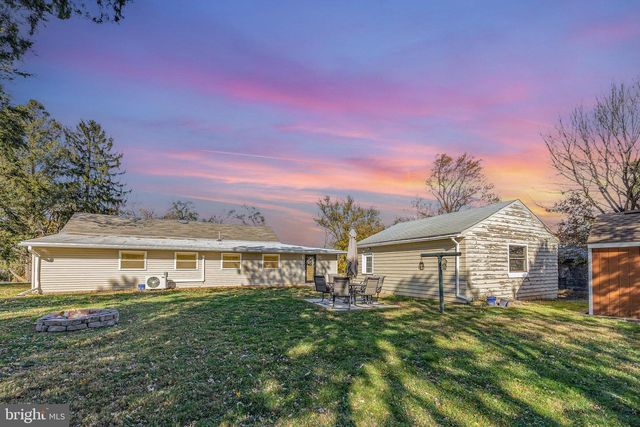 315 JAMES ROAD, Carlisle, PA 17013